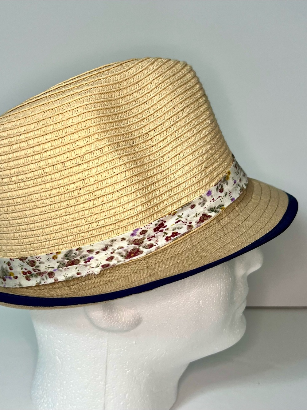 Black Rivet Beige Straw Fedora with Floral Band and Navy Trim